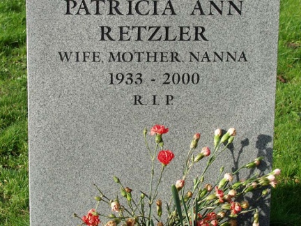 RETZLER Patricia Ann 1933-2000
